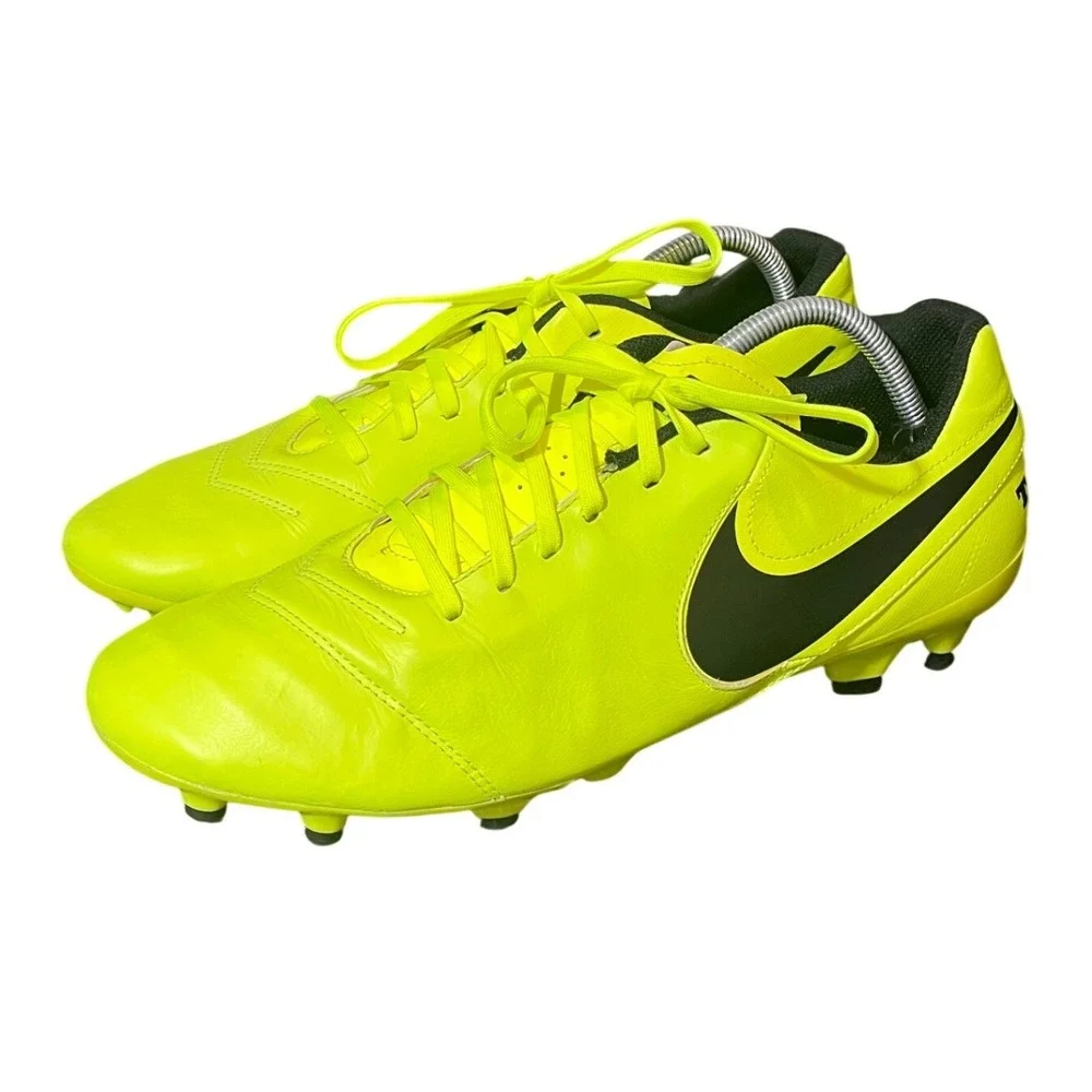 Nike Tiempo Genio II Leather Soccer Cleats Mens 12 Volt Yellow Black 819213-707